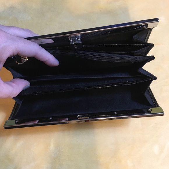 ✨HOST PICK✨ Black clutch purse - Picture 7 of 9